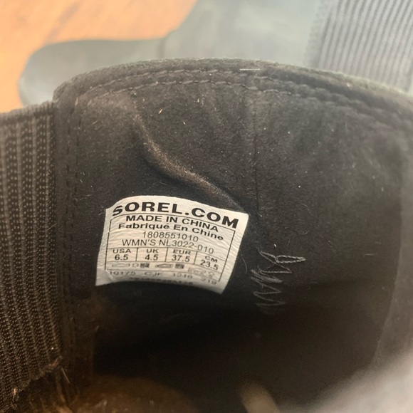 Joan of Arc Wedge Sorel Boots - Picture 5 of 5